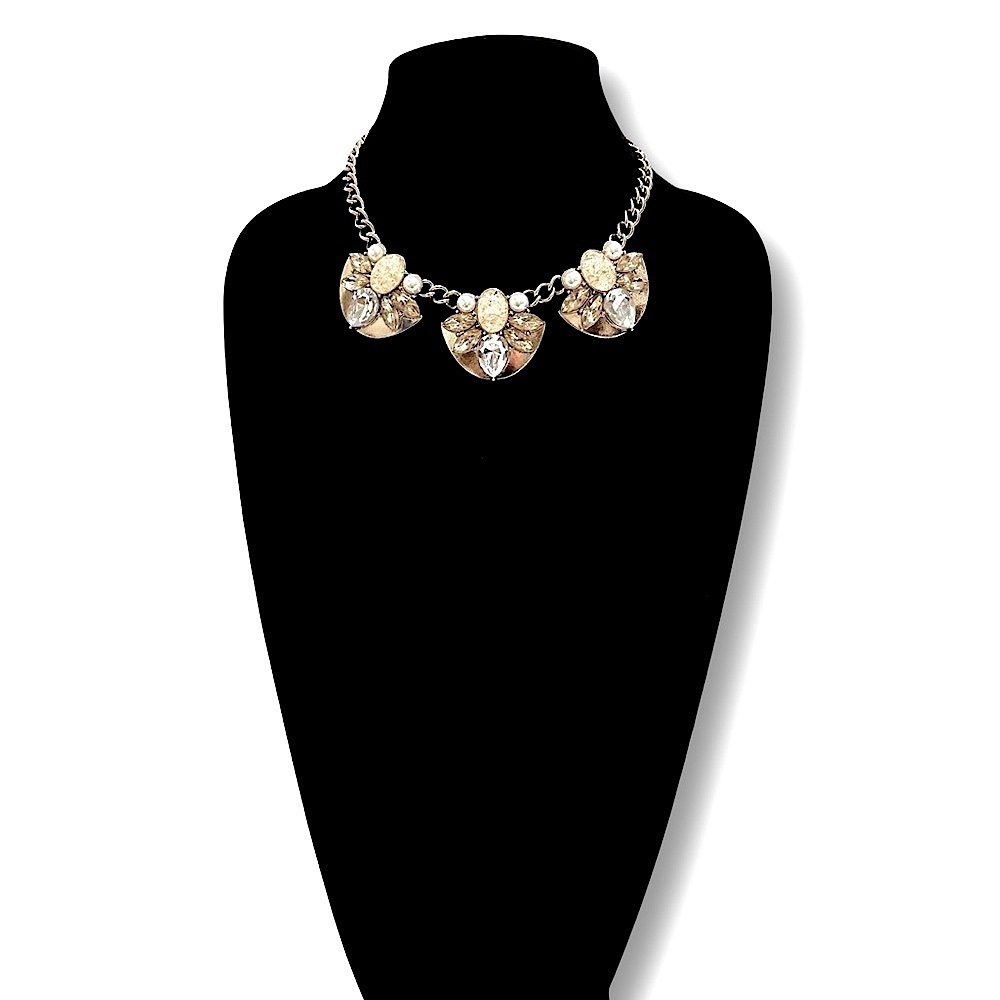 NEIMAN MARCUS Gold & Cracked Crystal Polished Statement Necklace NWT​